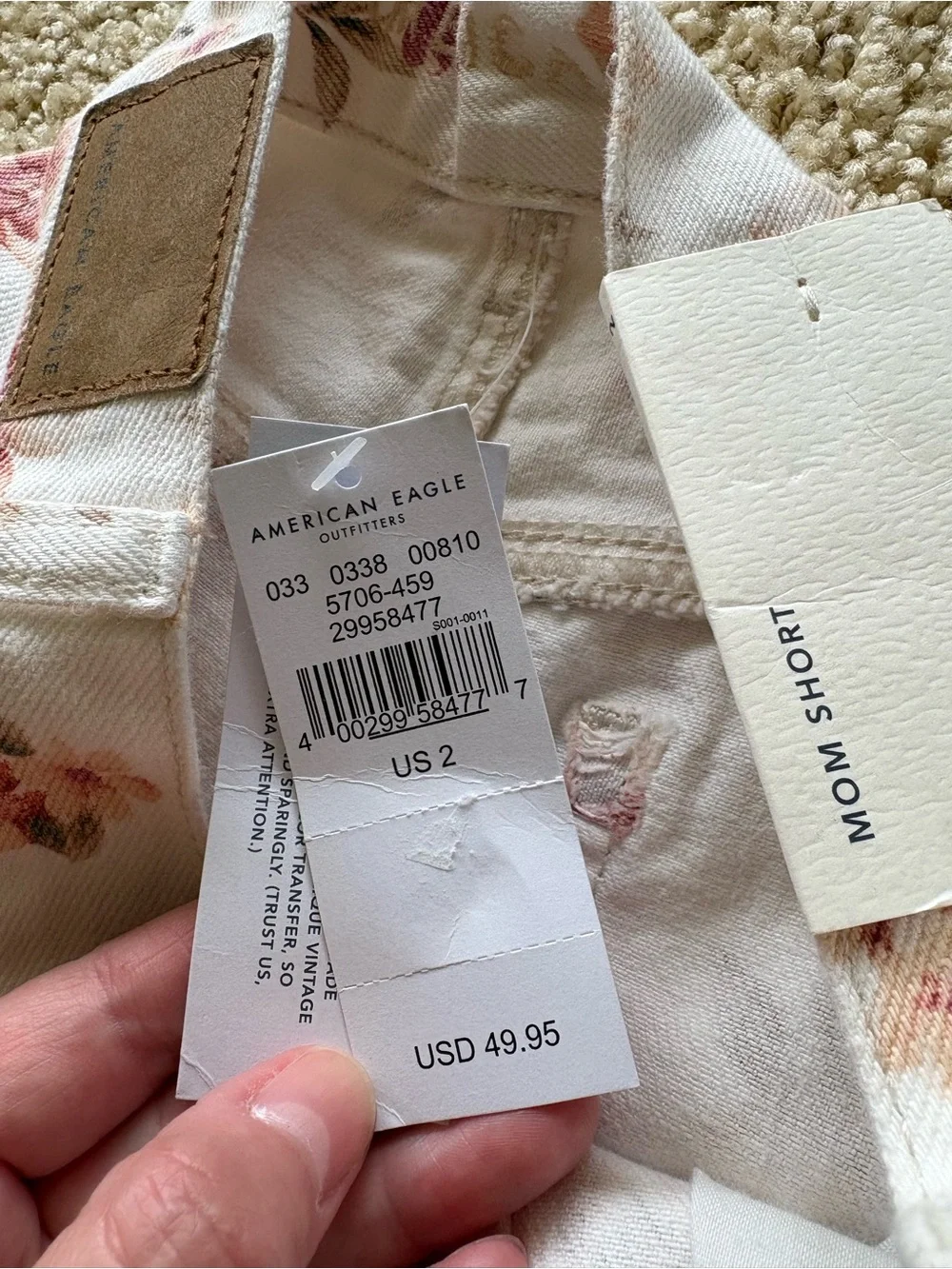 American Eagle Outfitters White High-Waist Floral Shorts Mom Shorts Size 2